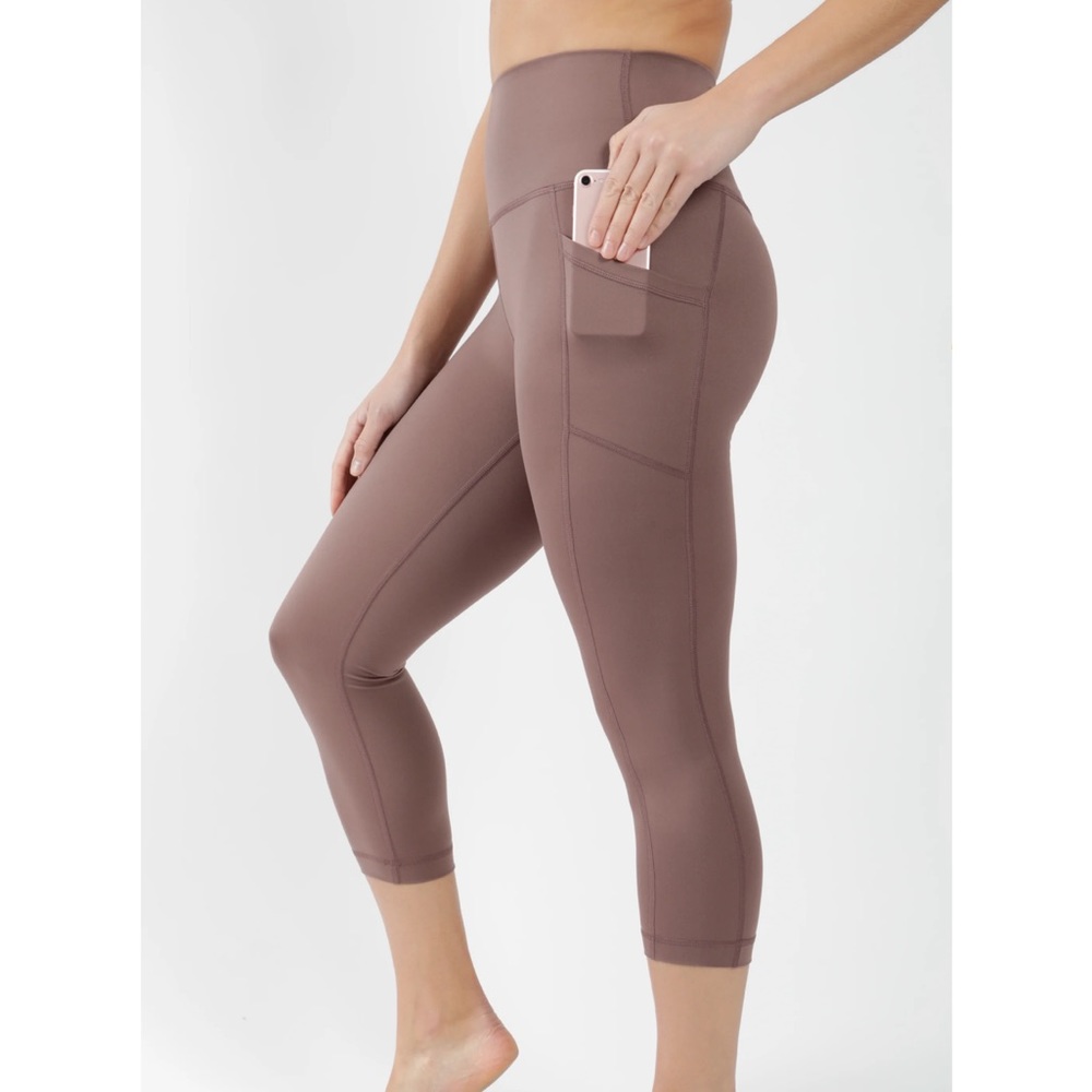 Yogalicious Lux Capri Leggings